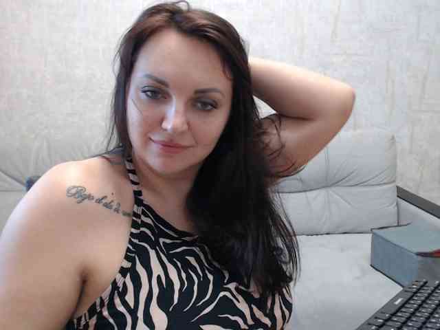 JenniferTheChic webcam