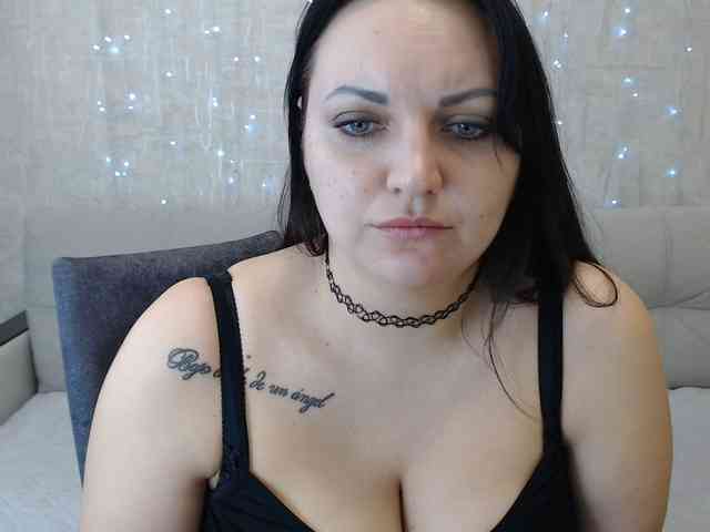 JenniferTheChic webcam