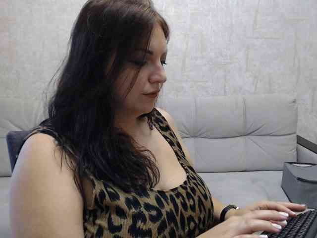 JenniferTheChic webcam