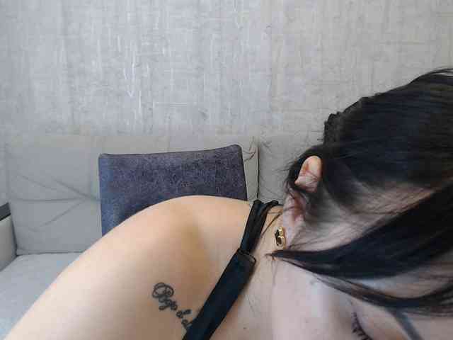 JenniferTheChic webcam