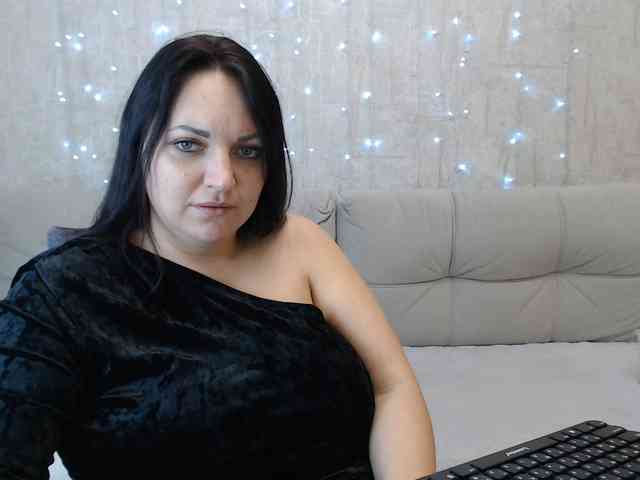 JenniferTheChic webcam