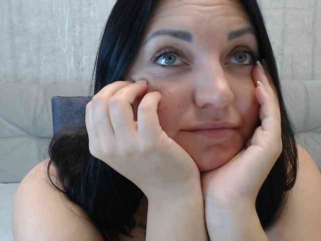 JenniferTheChic webcam