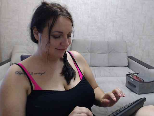 JenniferTheChic webcam