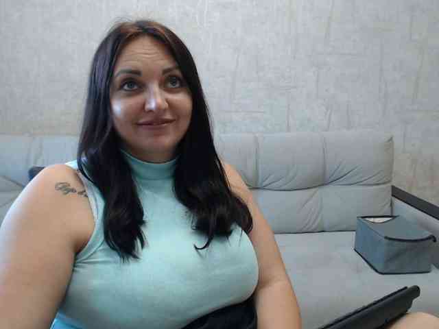 JenniferTheChic webcam