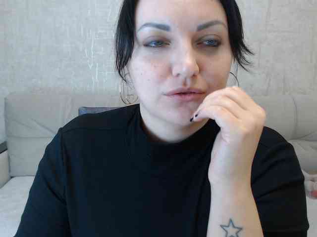 JenniferTheChic webcam