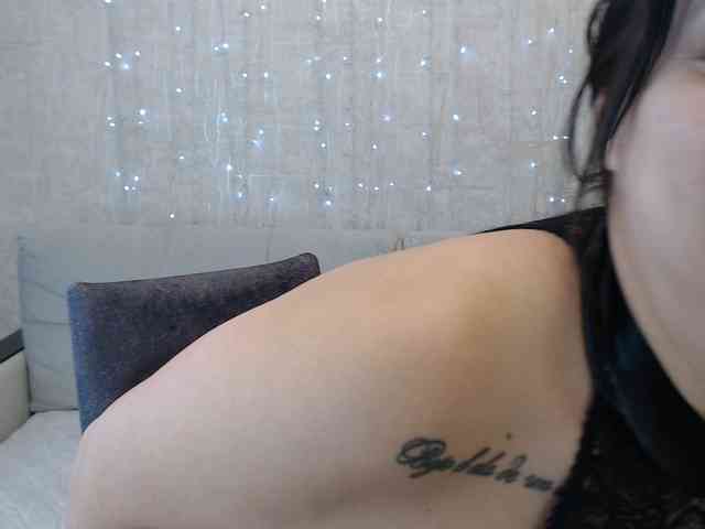 JenniferTheChic webcam