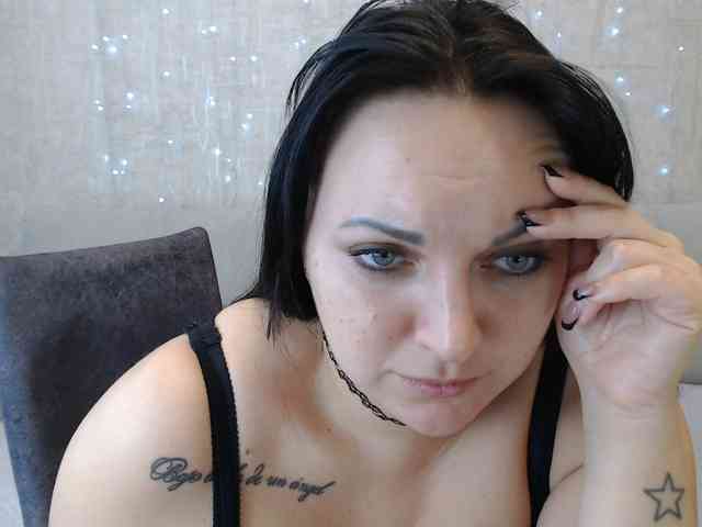 JenniferTheChic webcam