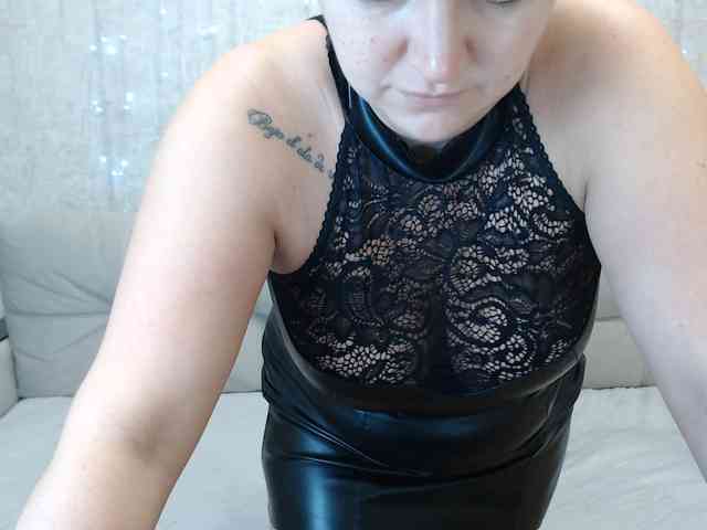 JenniferTheChic webcam