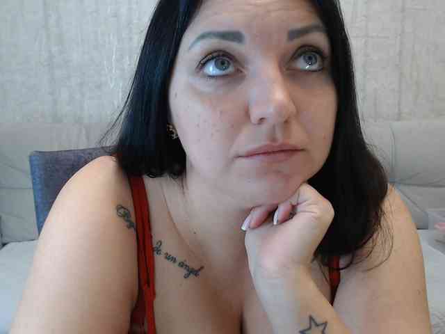 JenniferTheChic webcam