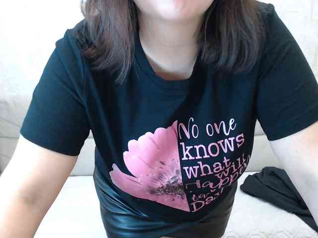 JenniferTheChic webcam