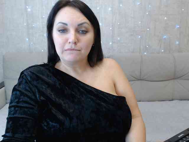 JenniferTheChic webcam