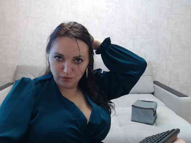 JenniferTheChic webcam