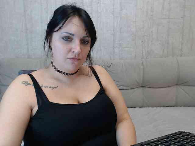 JenniferTheChic webcam