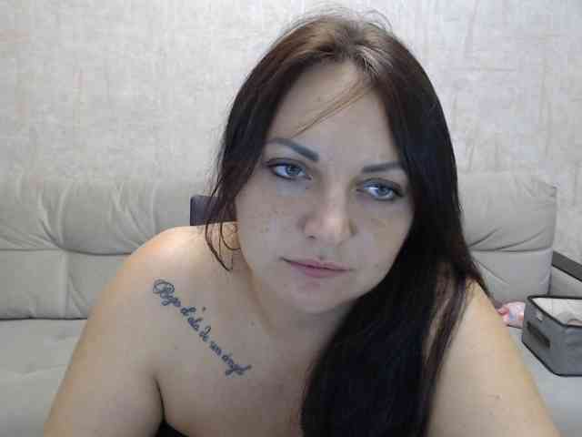 JenniferTheChic webcam