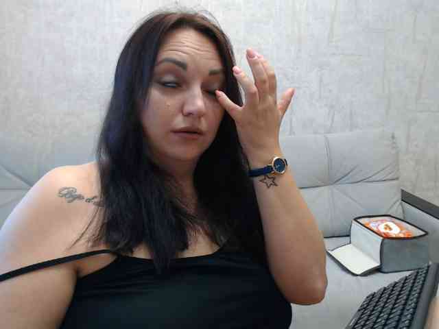 JenniferTheChic webcam
