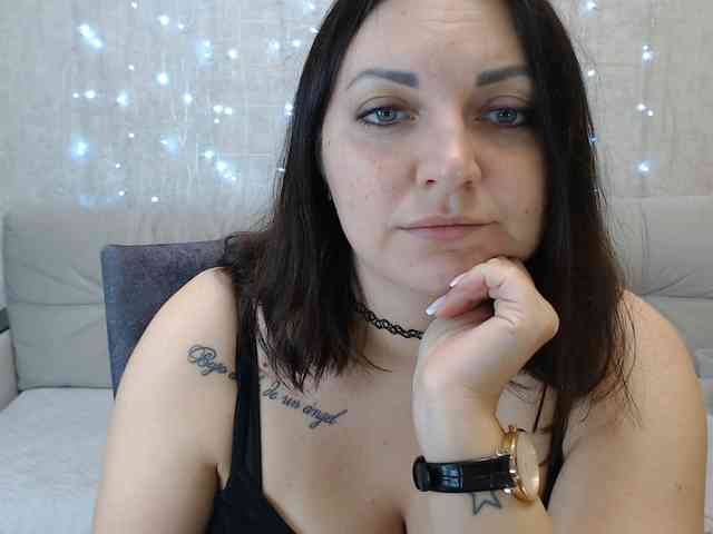 JenniferTheChic webcam