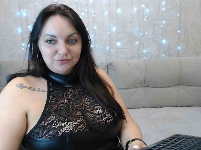 JenniferTheChic webcam