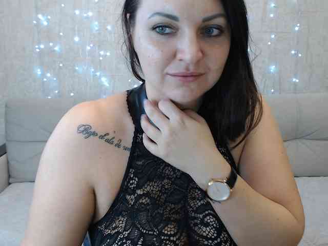 JenniferTheChic webcam