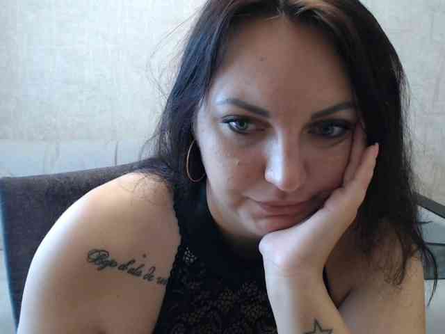 JenniferTheChic webcam
