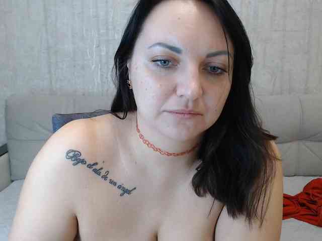 JenniferTheChic webcam