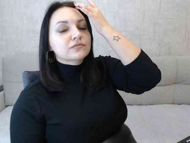 JenniferTheChic webcam