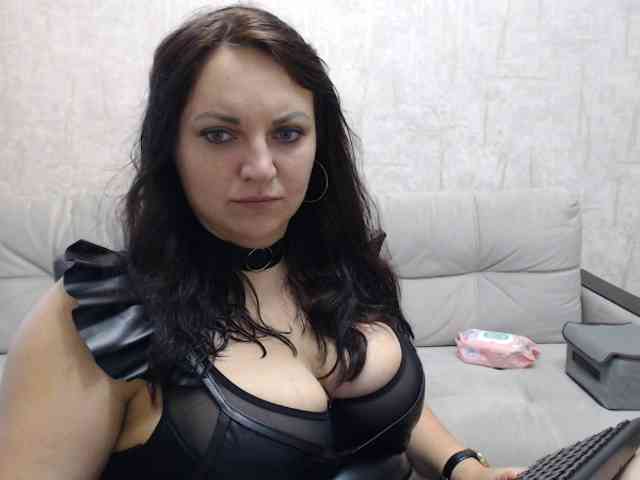 JenniferTheChic webcam