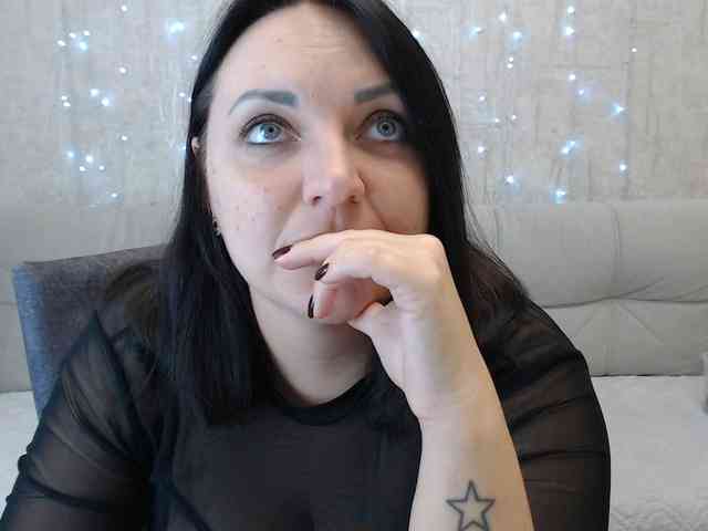 JenniferTheChic webcam