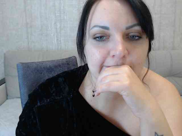 AngelinaCute AngelinaCute