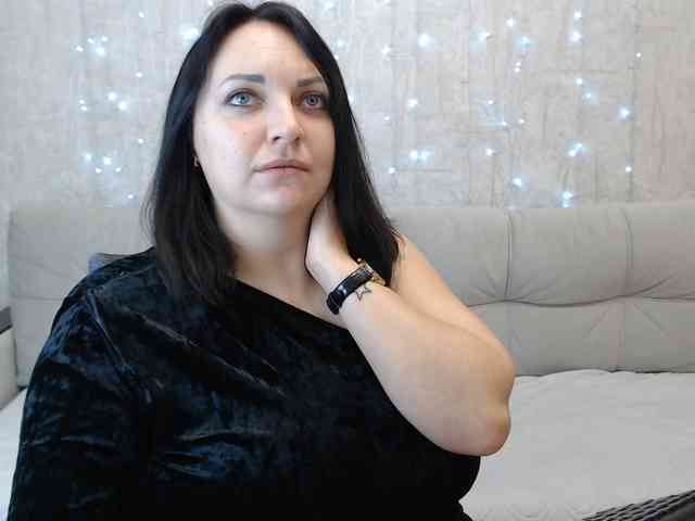 JenniferTheChic webcam