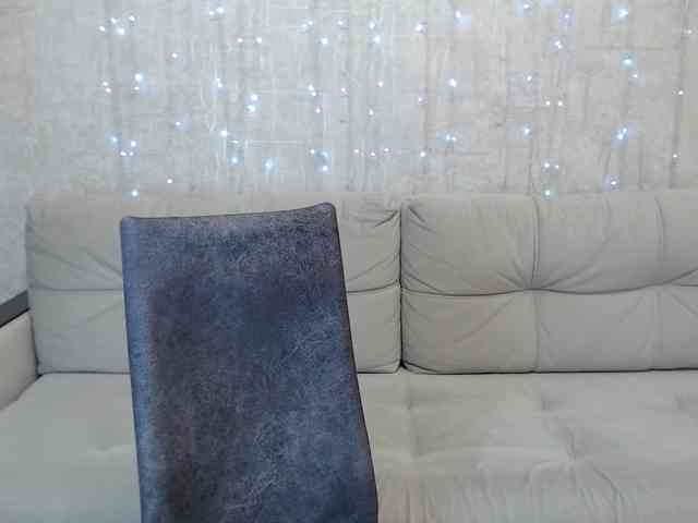 JenniferTheChic webcam