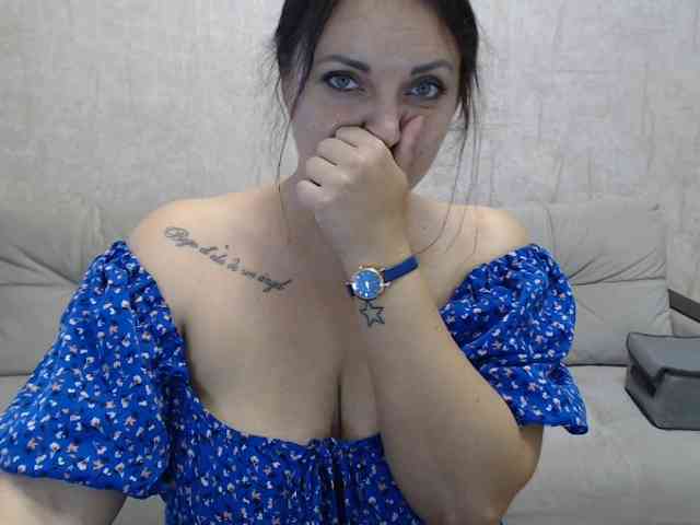 JenniferTheChic webcam