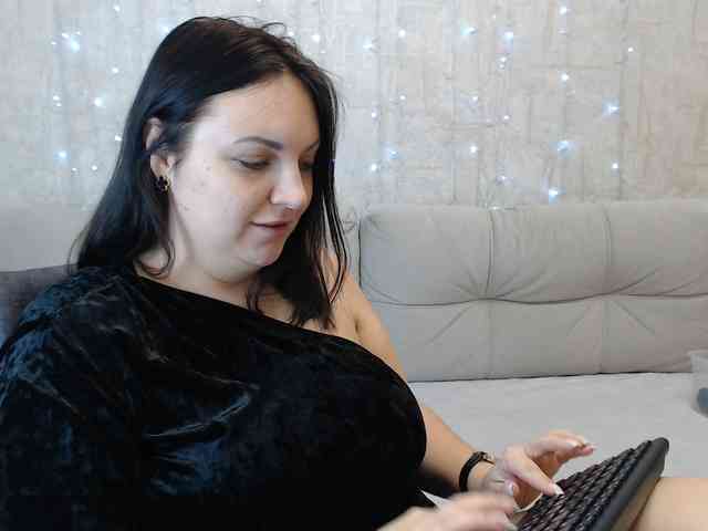 JenniferTheChic webcam