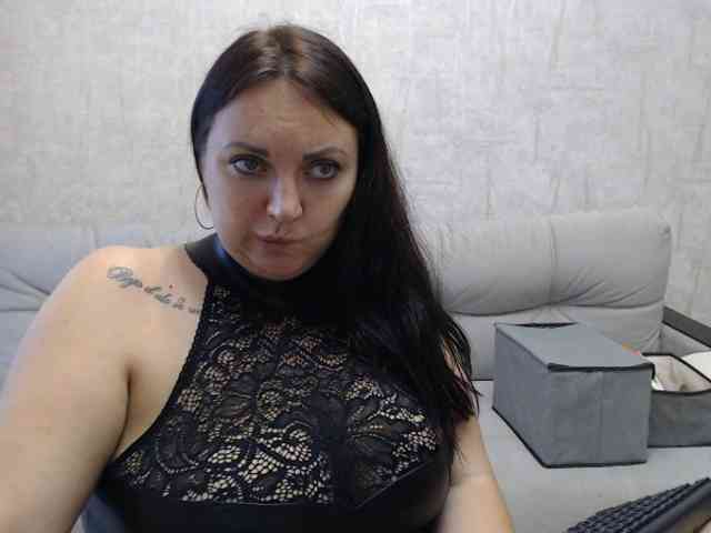 JenniferTheChic webcam