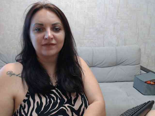 JenniferTheChic webcam