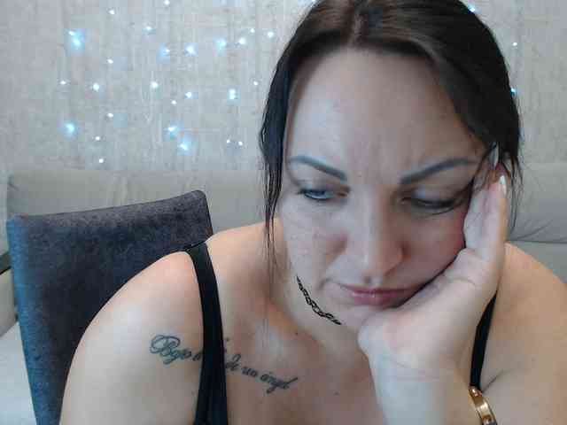 JenniferTheChic webcam