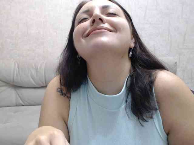 JenniferTheChic webcam