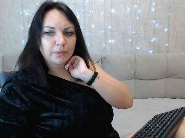 JenniferTheChic webcam