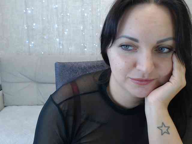 JenniferTheChic webcam