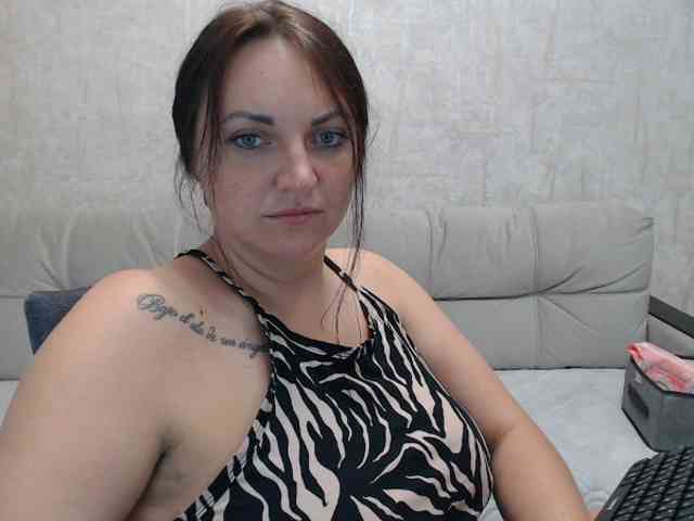 JenniferTheChic webcam