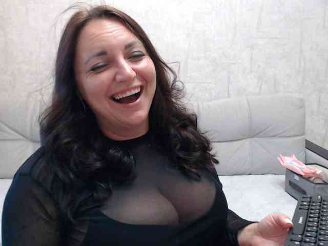 JenniferTheChic webcam