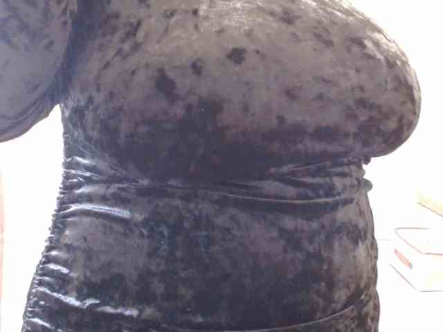 JenniferTheChic webcam