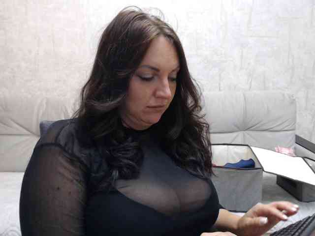 JenniferTheChic webcam