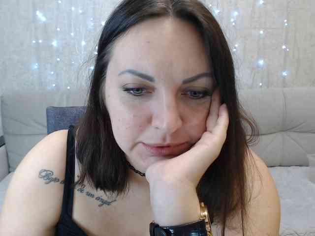 JenniferTheChic webcam