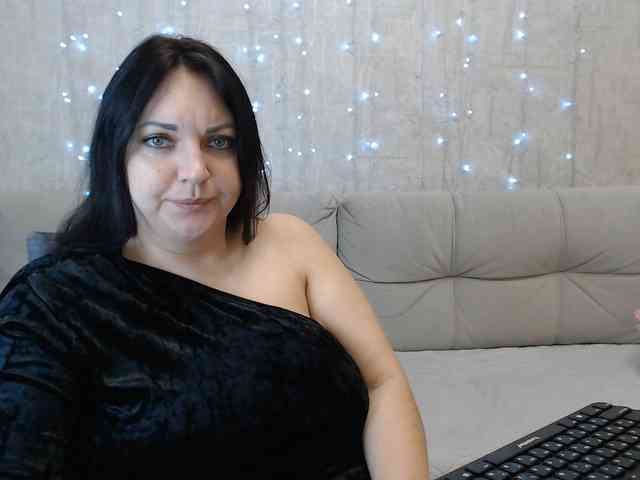 JenniferTheChic webcam