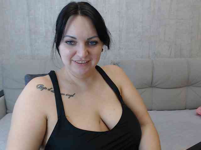 JenniferTheChic webcam
