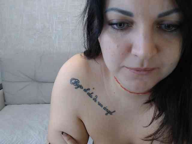 JenniferTheChic webcam