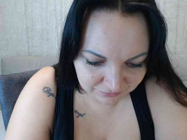 JenniferTheChic webcam