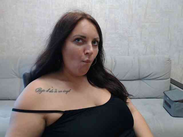 JenniferTheChic webcam