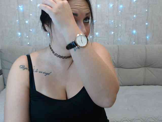 JenniferTheChic webcam
