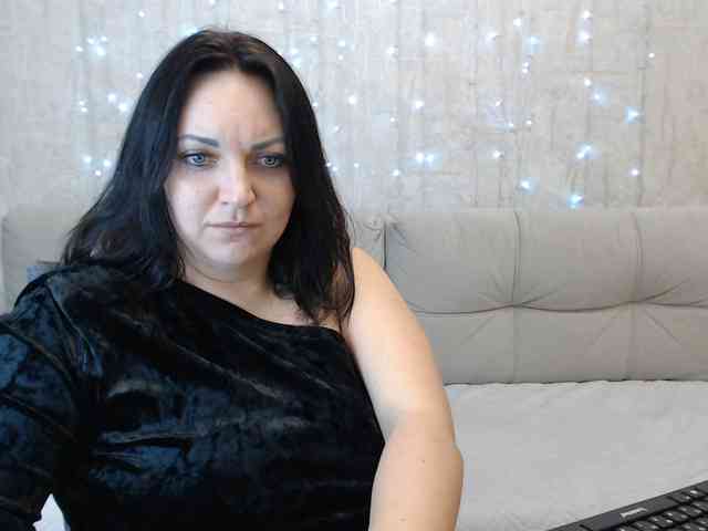 JenniferTheChic webcam